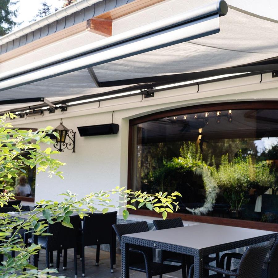 Unsere Sonnen-Terrasse - Restaurant